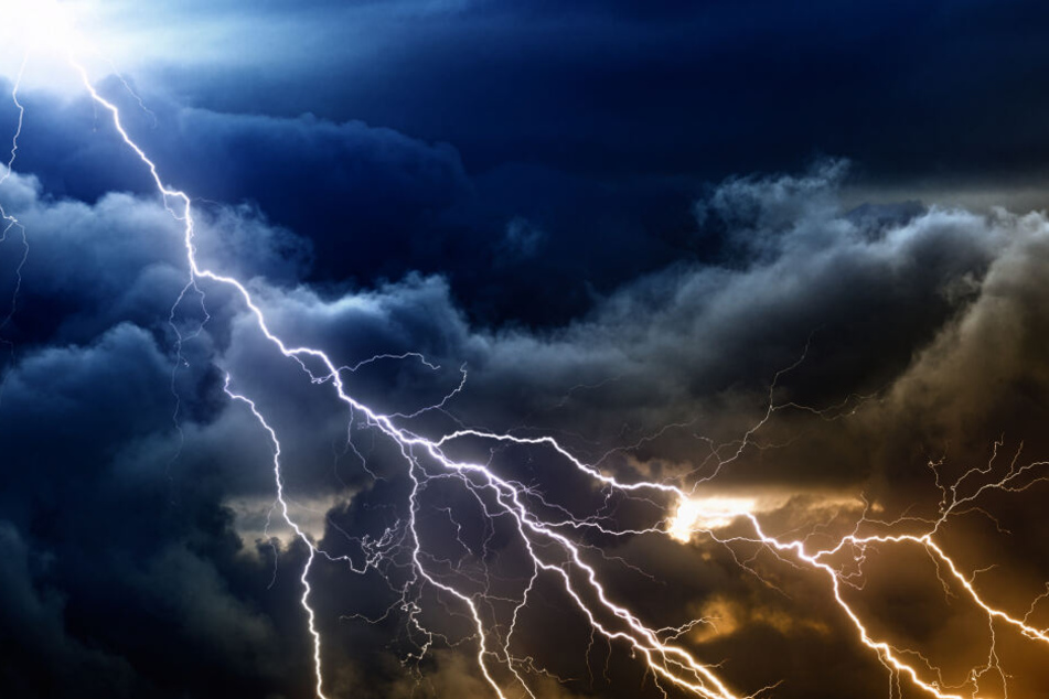 Sturm Ivan wird auch Blitz und Donner entfesseln.