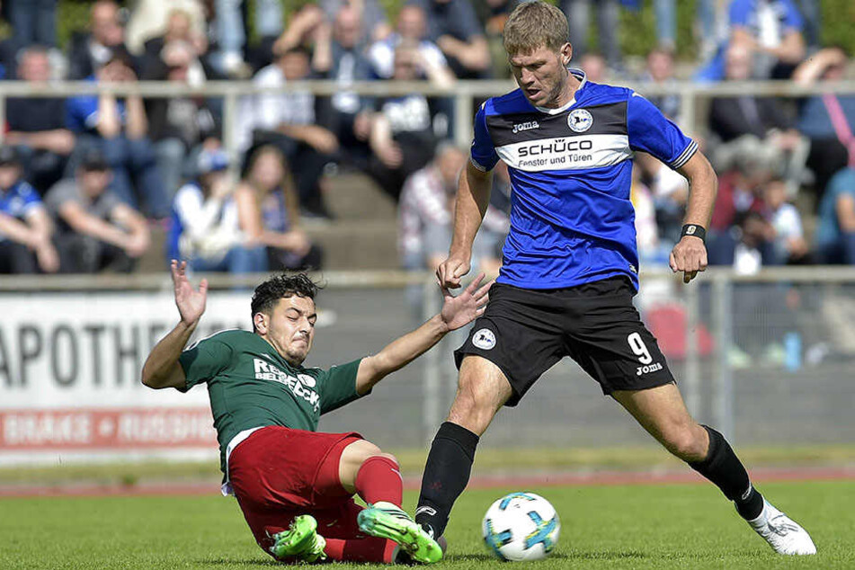 Wird Fabian Klos (29) auch in Zukunft die Kapitänsbinde tragen? Noch hat sich sein Trainer nicht entschieden.