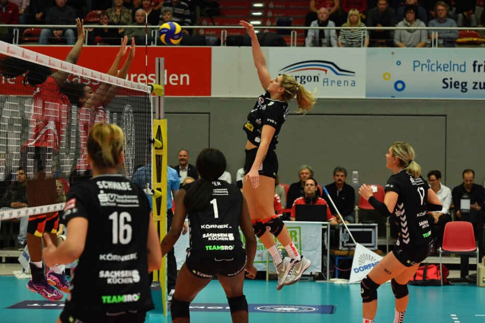 Der DSC siegte, aber Katharina Schwabe (Nummer 16) war sauer.