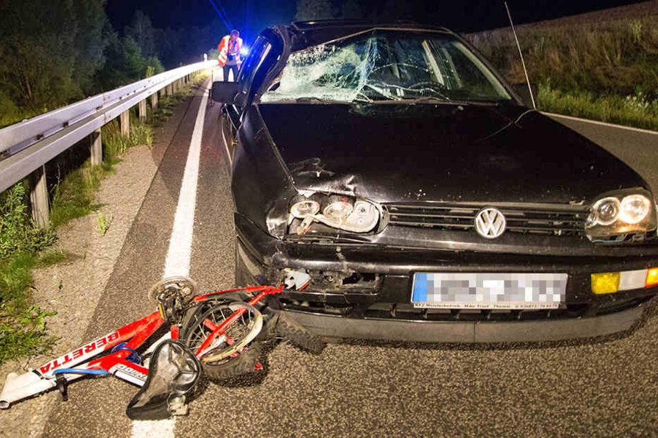 Das Rad des 16-Jährigen wurde regelrecht zerfetzt.