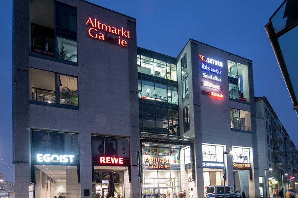 Bis Mitternacht darf am 29. September in der Altmarkt-Galerie eingekauft werden.