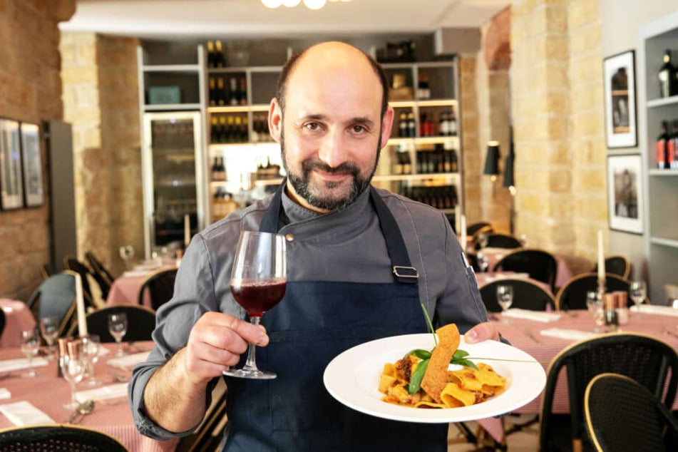 Trauer um den Dresdner Gastronom Mimmo Calo (†44), der für seine italienischen Spezialitäten bekannt war.