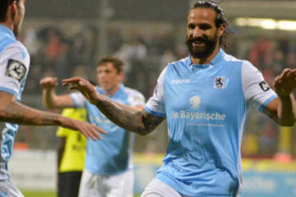 Stürmer Adriano Grimaldi vom TSV 1860 München hatte Glück im Unglück.