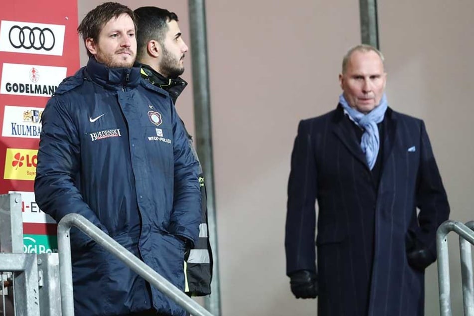 FCE-Boss Helge Leonhardt (r.) wird Hannes Drews (li.) nicht feuern. Gut möglich aber, dass der Coach von sich aus zurücktritt.