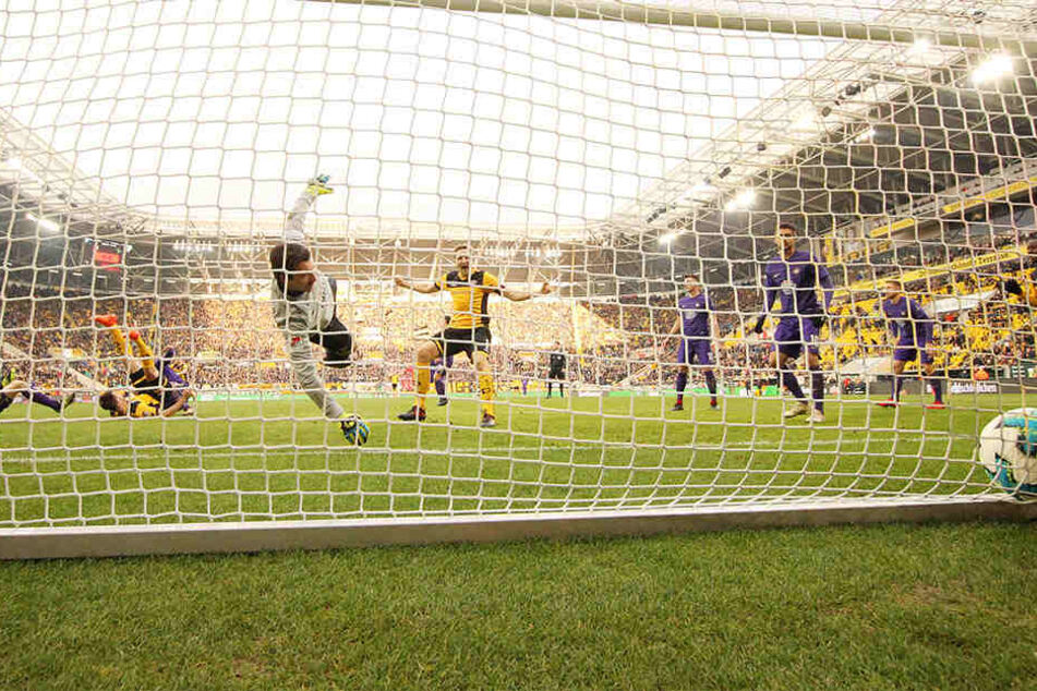 Anfang Dezember musste FCE-Keeper Martin Männel beim Sachsenderby in Dresden gleich viermal hinter sich greifen. Für diese Schmach wollen sich die Veilchen natürlich revanchieren.