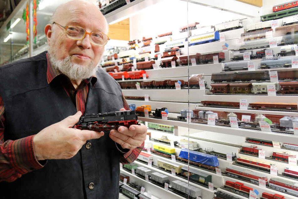 Wolfram Schneider (84) ist der Spielzeug-Kaiser von Hohenstein-Ernstthal.