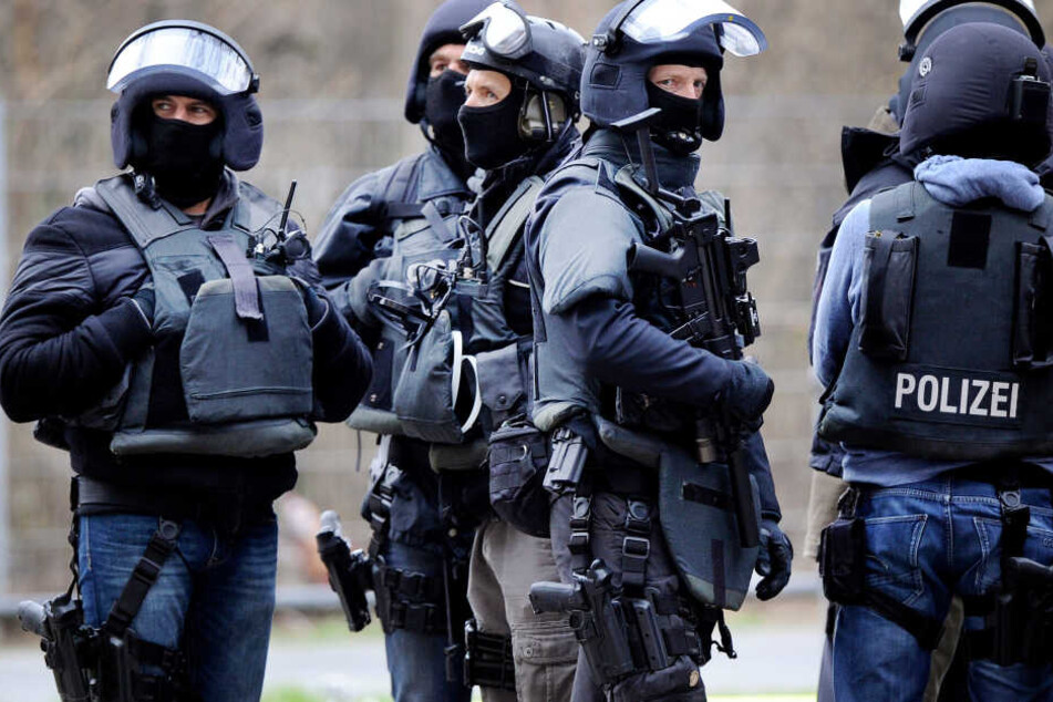Mitglieder eines Spezialeinsatzkommandos (SEK) der Polizei. (Symbolbild)