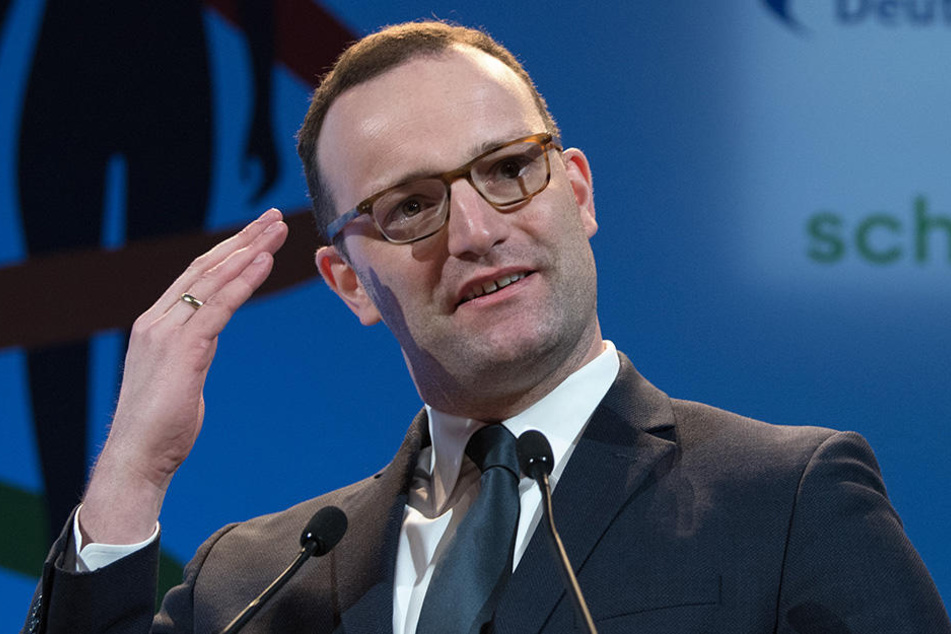 Jens Spahn sorgt derzeit mit verschiedenen Äußerungen für (politisches) Kopfschütteln.