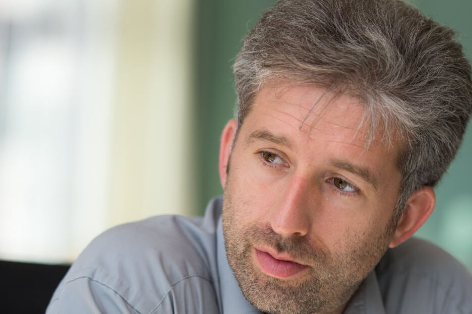 Der Tübinger Oberbürgermeister (Grüne) wurde im Vorfeld seiner Reise aus der eigenen Partei verbal angegriffen.