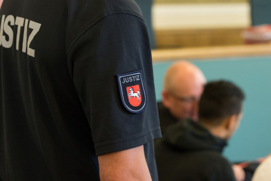 In den Augen der Staatsanwaltschaft ist der Angeklagte (r.) nicht der Haupttäter.
