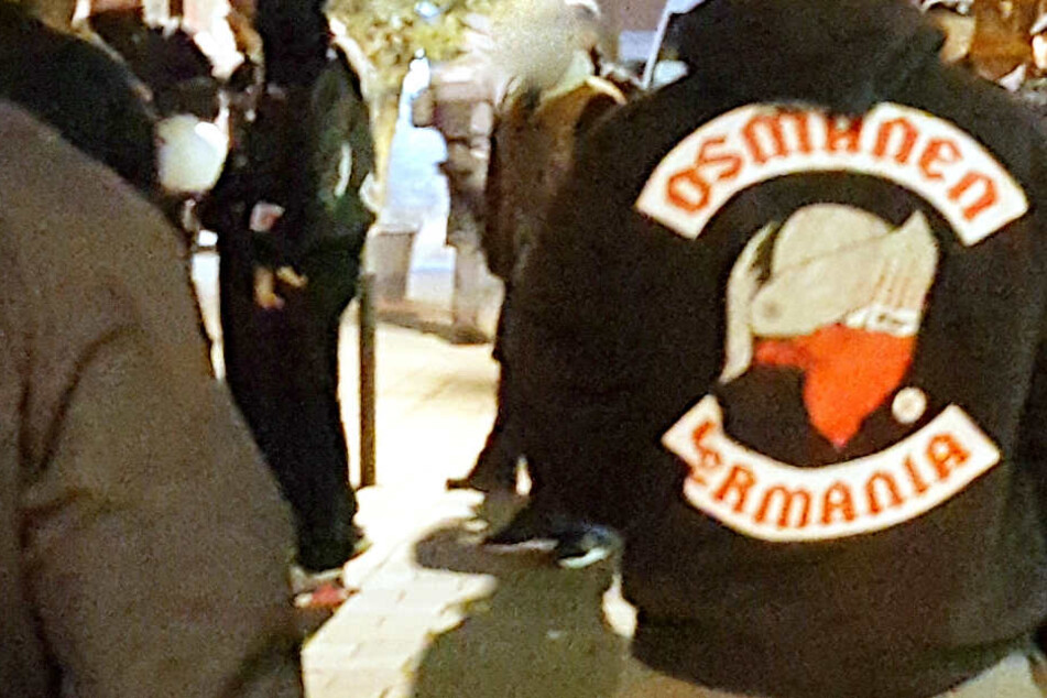 In welcher Verbindung stehen die "Osmanen" (Archivbild) zur Türkei und zur AKP?