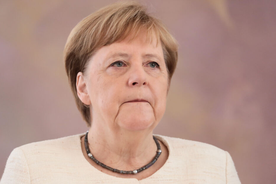 Erneuter Zitteranfall bei Bundeskanzlerin Angela Merkel.