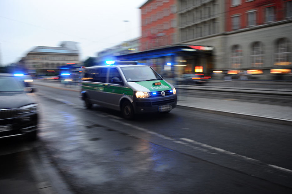 Polizeibeamte nahmen den 15-jährigen Neukirchen-Vluyner vorläufig fest. (Symbolbild)