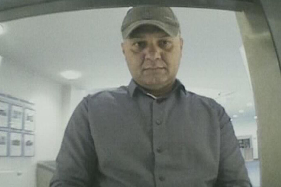 Wer weiß, wo sich dieser Mann aufhält?