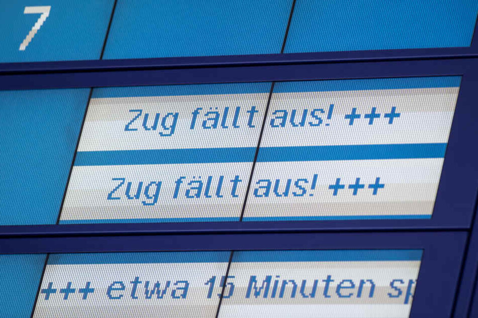 Am Bahnhof Kassel-Wilhelmshöhe war ein Polizeieinsatz schuld an Verspätungen der Züge. (Symbolbild)
