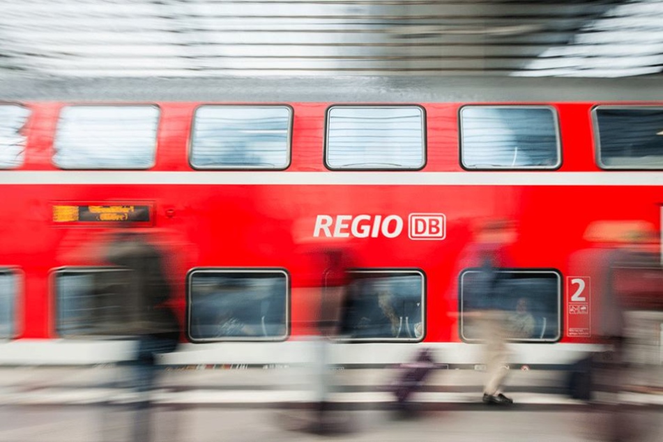Regiobahn zwischen DD und Leipzig.