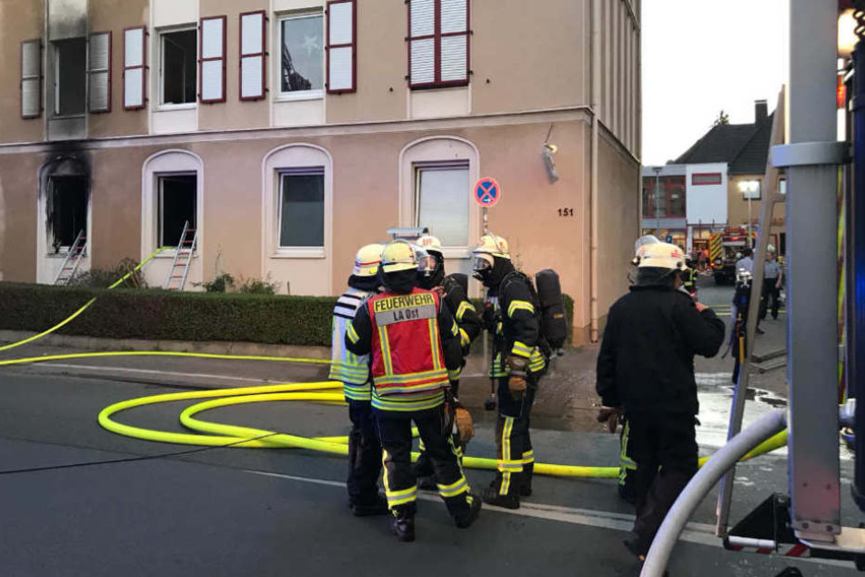Die Feuerwehr war mit einem Großaufgebot vor Ort.