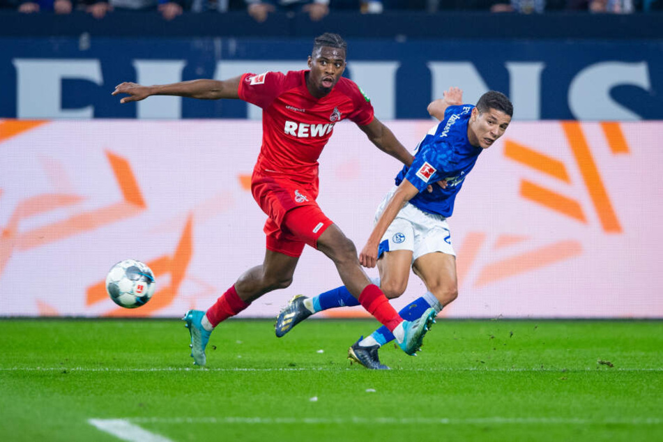 Kingsley Ehizibue beim Spiel gegen Schalke 04.