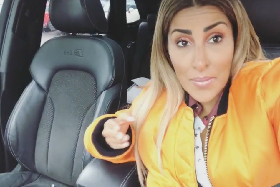 Senna macht sich auf Instagram Luft über den Kundenberater.