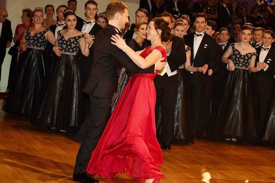 Annett Hofmann (42) und Michael Kretschmer (42) eröffnen den SemperOpernball.