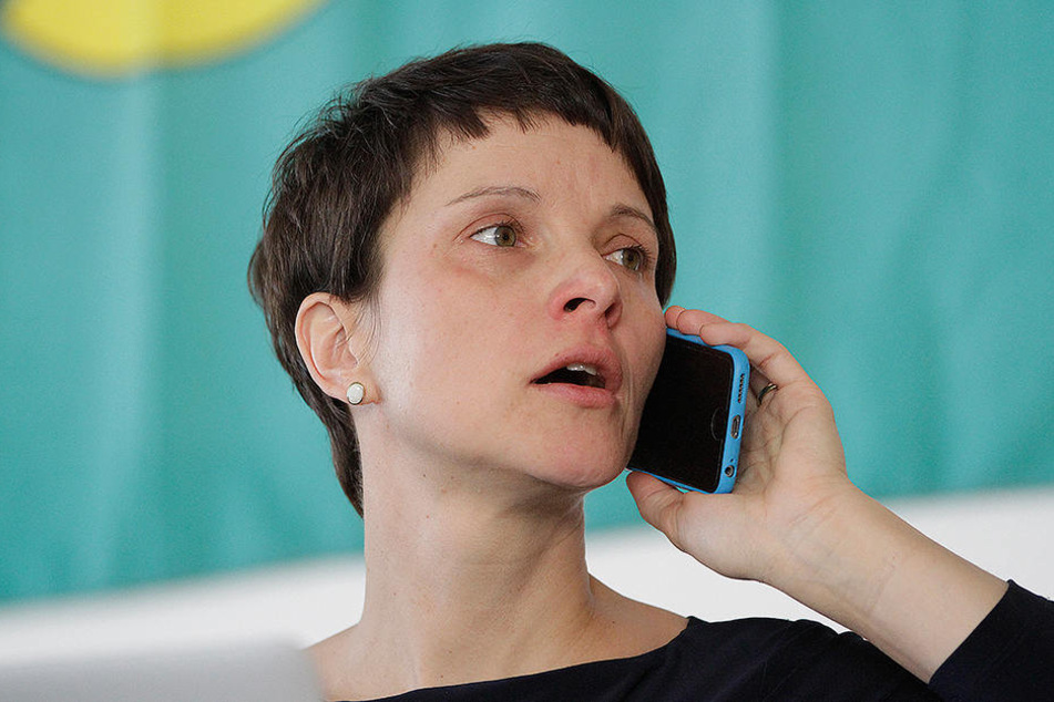 Auch Frauke Petry (41) war am Samstag beim Landesparteitag der AfD Sachsen anwesend.