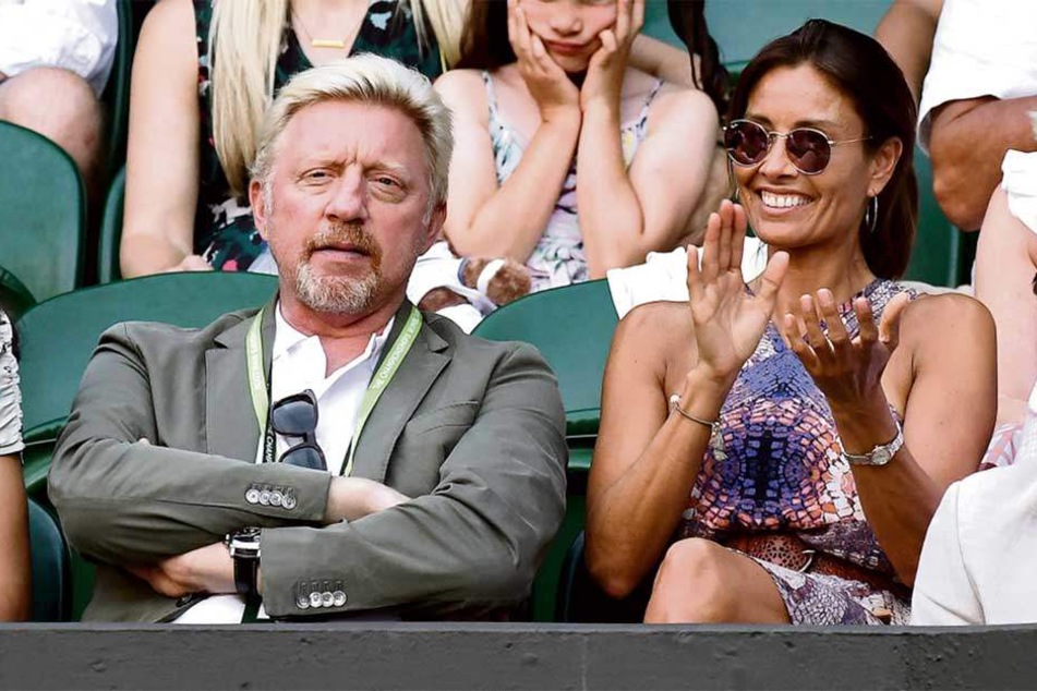 Boris Becker (50) lenkte sich in Wimbledon vom Scheidungs-Stress und dem Ärger um seine Insolvenz ab. Mit TV-Moderatorin Melanie Sykes (47) hatte er einiges zu besprechen, was sie zum herzhaften Lachen brachte.