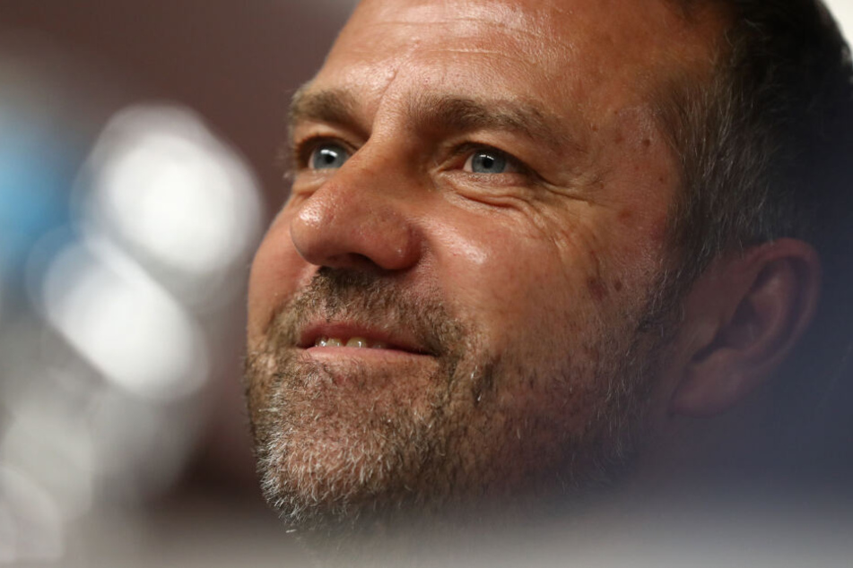 Hans-Dieter Flick, Interimstrainer vom FC Bayern München freut sich auf seinen ersten Einsatz als Trainer.