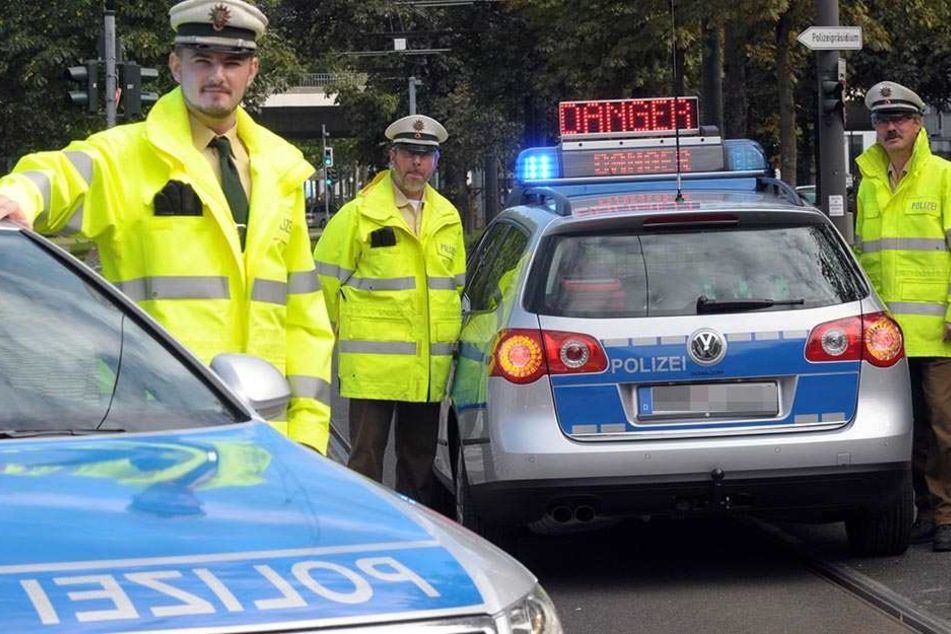 Weit kam der Autodieb nicht. Die Polizei wartete auf der Autobahnauffahrt schon auf ihn. (Symbolbild)