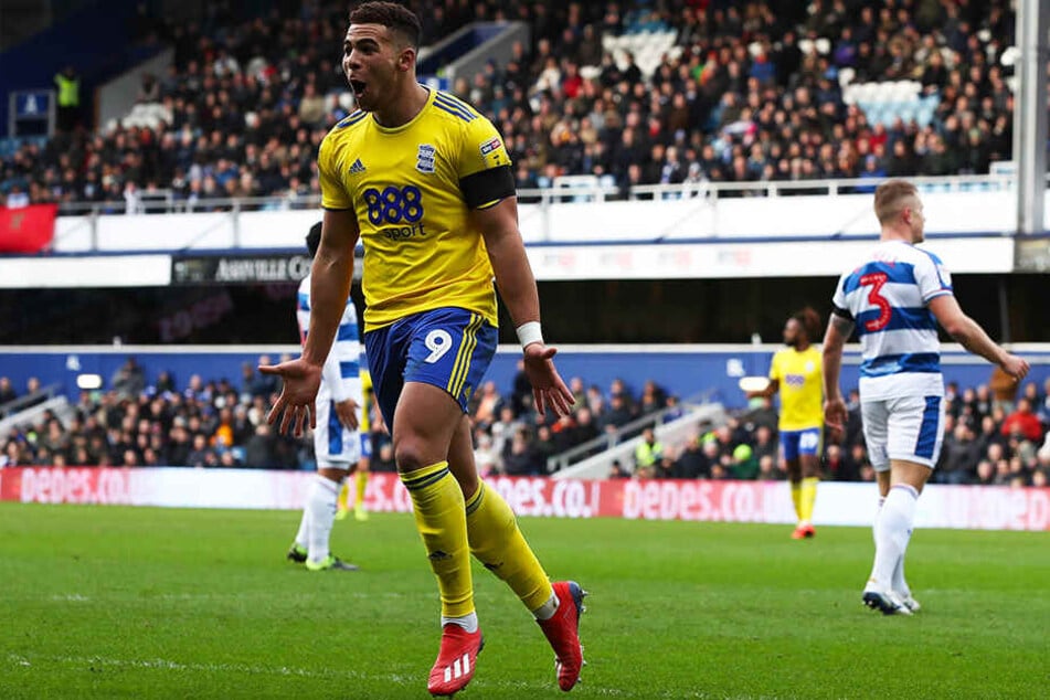 Brachte Birmingham City mit drei Toren in der ersten Halbzeit nahezu im Alleingang auf die Siegerstraße: Das englische Sturmtalent Che Adams.