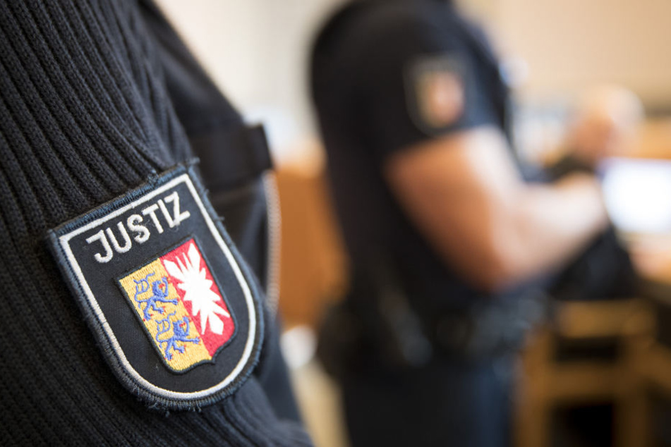 Ein Mann muss für Missbrauch zweier Kinder fünf Jahre in Haft.