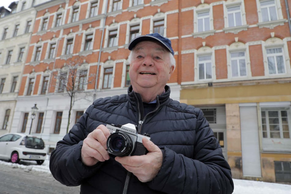 Fotograf Gerhard Zeidler (75) durfte beim Besuch der Wohltäterin mit dabei sein, erinnert sich noch heute an die sympathische, zurückhaltende Frau.