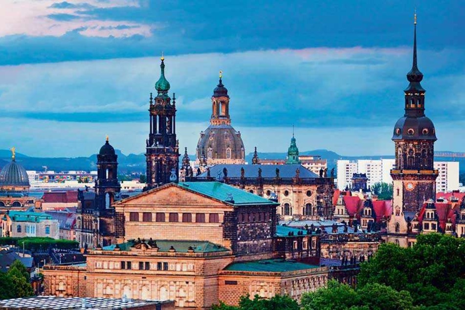 Die Dresdner Altstadt lockt jährlich tausende Touristen an. Nach Angaben von Airbnb wurden in der Elbestadt 2017 fast 50. 000 Gästeankünfte gezählt.