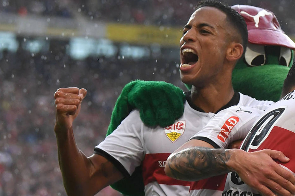 VfB-Profi Dennis Aogo ist der Meinung, dass der Videobeweis abgeschafft werden sollte.
