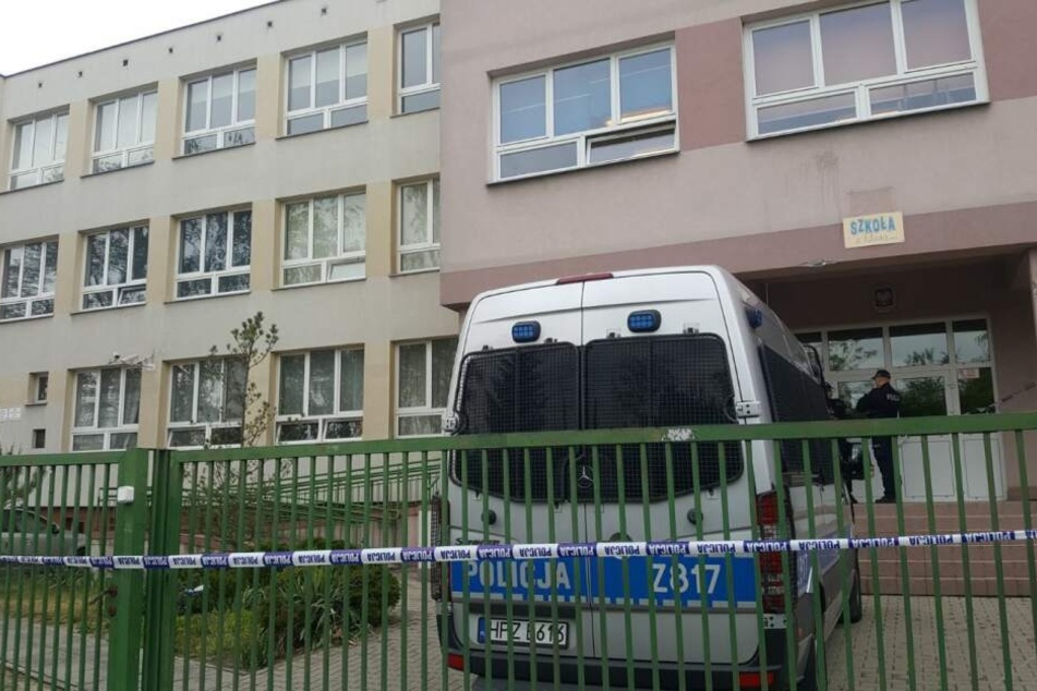 Ein 15-jähriger Teenager hat in Polen einen Mitschüler mit einem "scharfen Gegenstand" erstochen.