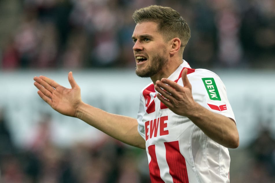 Simon Terodde (30) trifft am Sonntag auf Ex-Klub VfB Stuttgart.