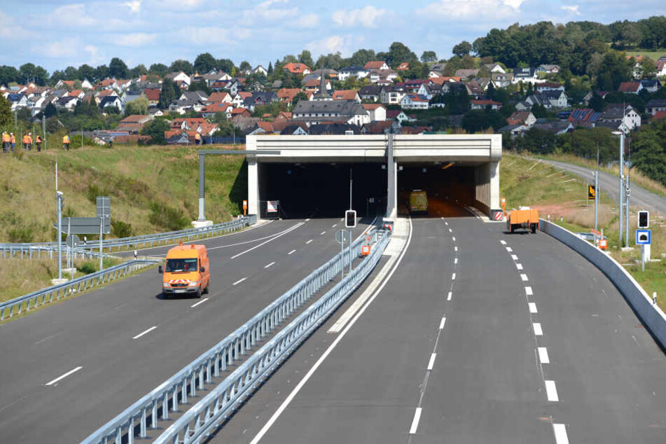 Hinter dem Tunnel Neuhof passierte der Unfall. (Symbolbild)