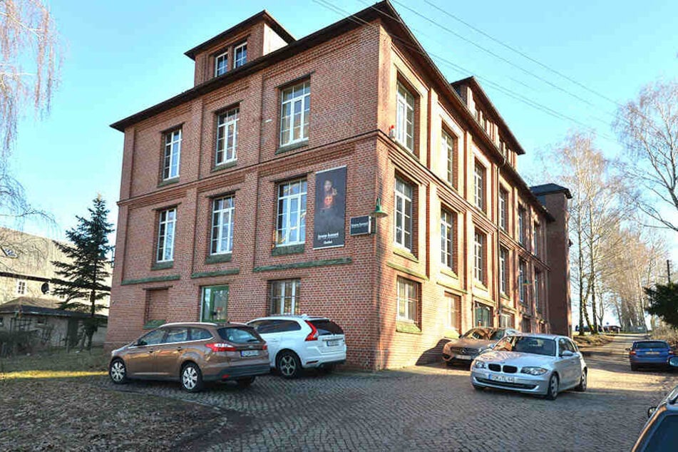 So sieht das Gebäude von außen aus, wo Bruno Banani nun mehr Kundschaft anziehen will.