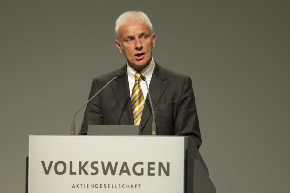 VW-Boss Matthias Müller plant den Abbau von 30.000 Stellen bei VW.