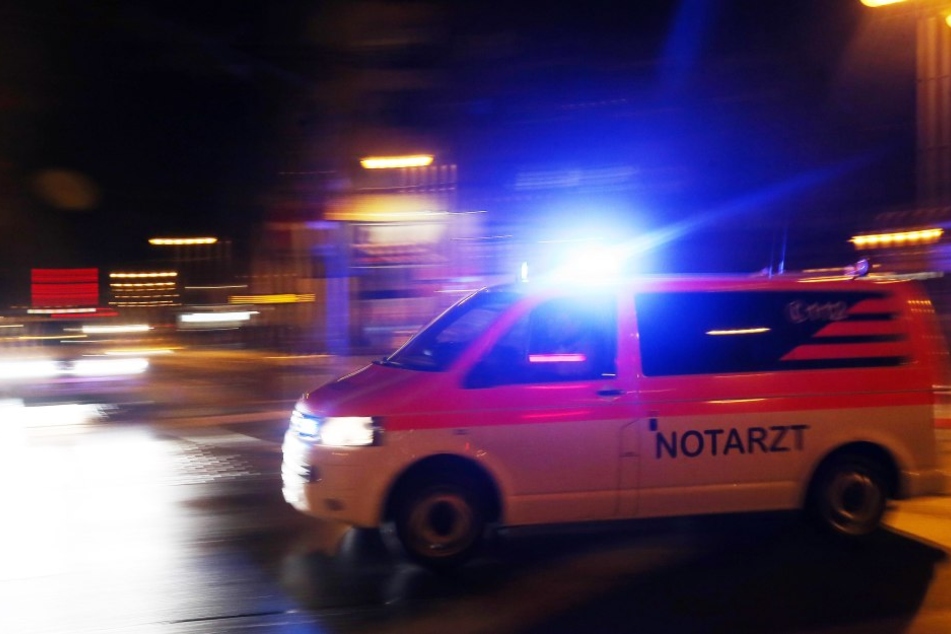Der Vater erlitt bei dem Streit eine schwere Stichverletzung.