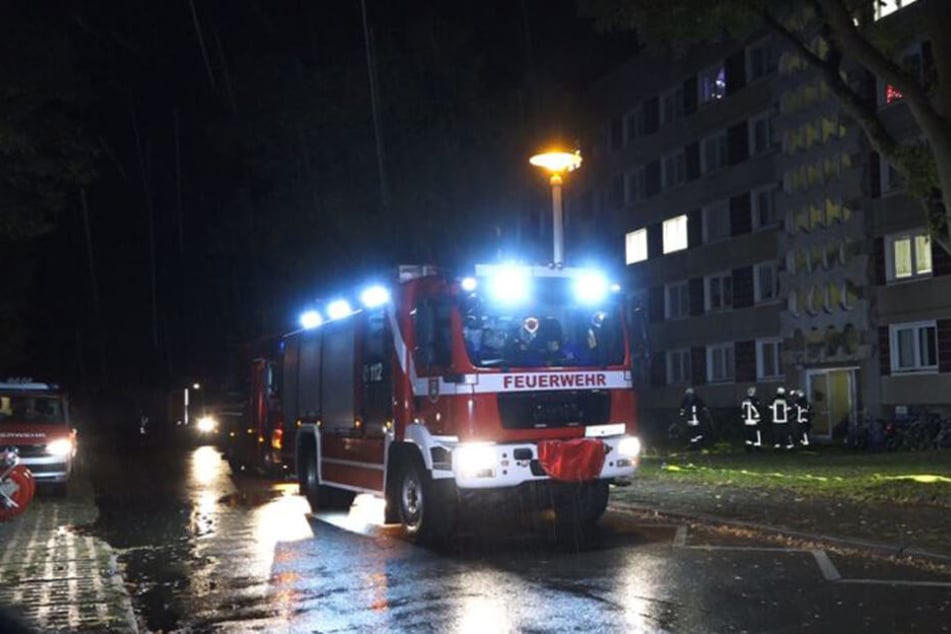 In der Nacht zu Mittwoch ist es in einem Asylheim in Hoyerswerda zu einem Brand gekommen. Die Feuerwehr war mit einem Großaufgebot im Einsatz.