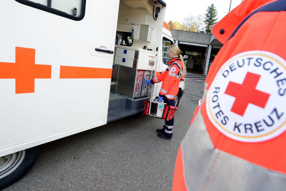 Die Wiederbelebungsversuche der Rettungskräfte blieben erfolglos (Symbolbild).