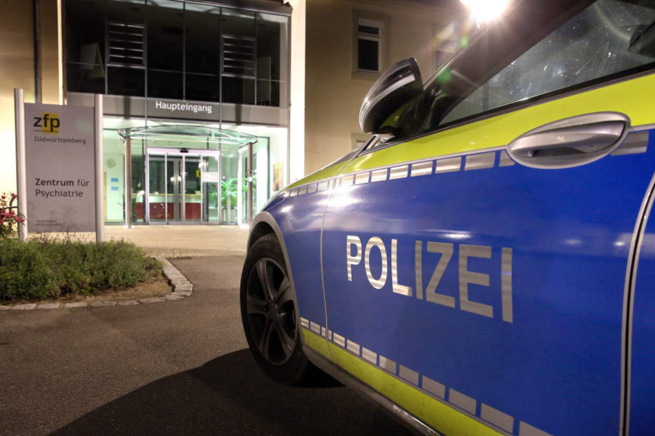 Von den drei Männern, die aus einer Psychiatrie ausgebrochen sind, fehlt weiterhin jede Spur.