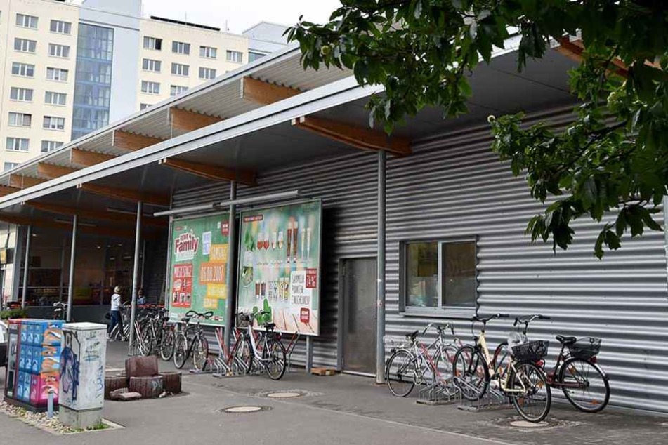 An diesem Supermarkt in Potsdam entführte die Frau das Baby.