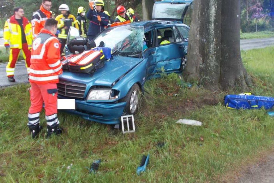 Der Mann wurde bei dem Unfall schwer verletzt.