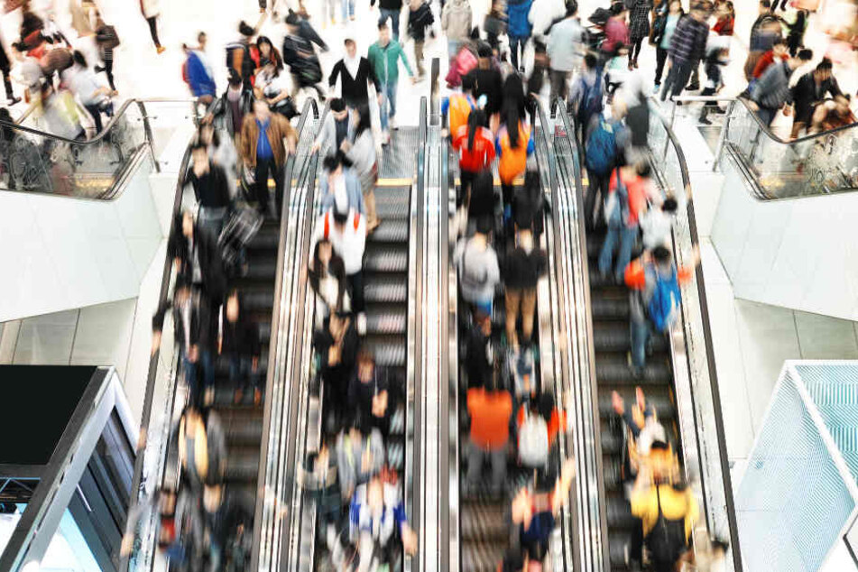 Der kleine Jaiden fiel von einer Rolltreppe und verstarb. (Symbolbild).