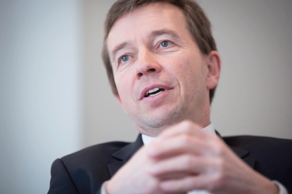 AfD-Gründer Bernd Lucke. In das Büro seiner neuen Partei Liberal-Konservative Reformer (LKR) wurde am 2. März eingebrochen.