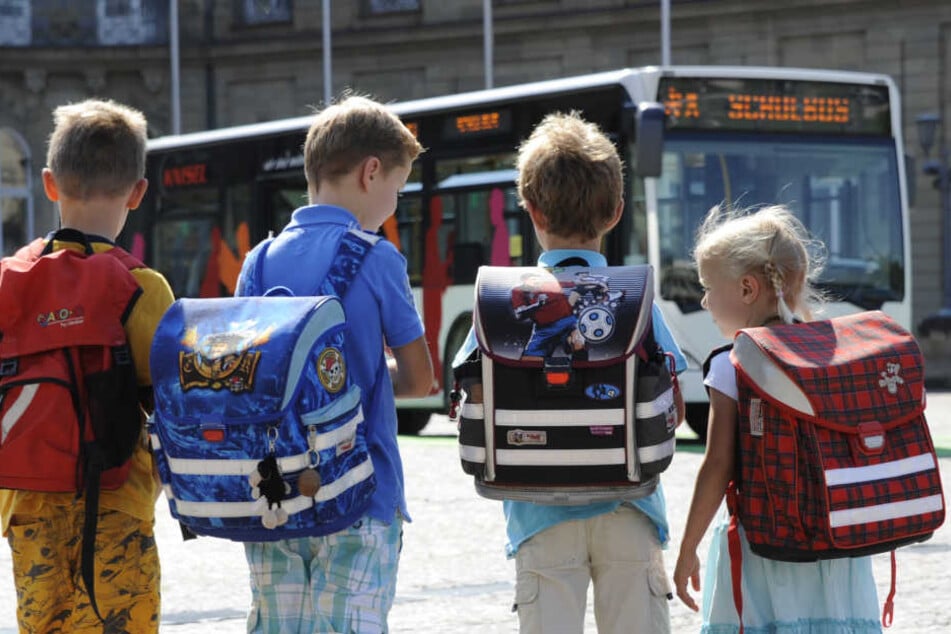 Die Kinder müssen unter Umständen sogar längere Schulwege zurücklegen.