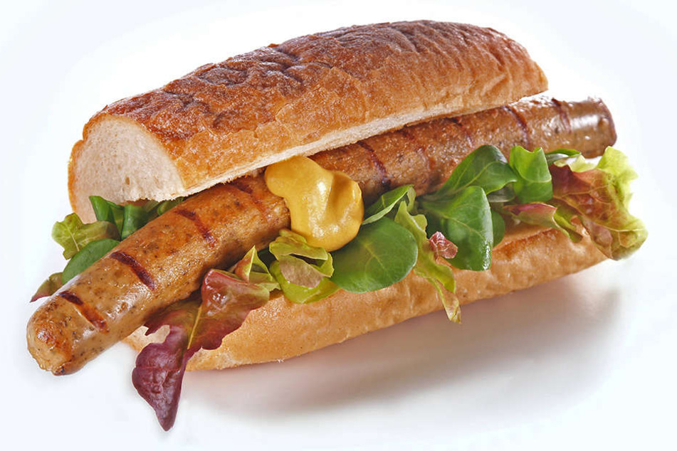 Fünf der acht getesteten vegetarischen Bratwürste enthalten Mineralöl.