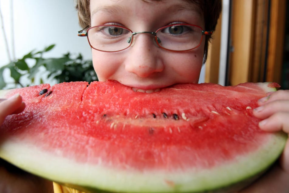 Alles richtig gemacht! So eine Wassermelone ist im Sommer der perfekte Snack!