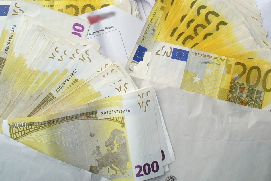 Knapp 23.000 Euro hatte der Geistliche bei sich.